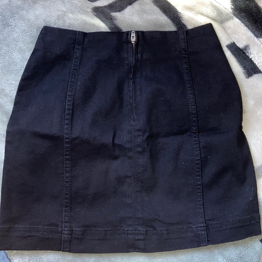 Brand new skirt